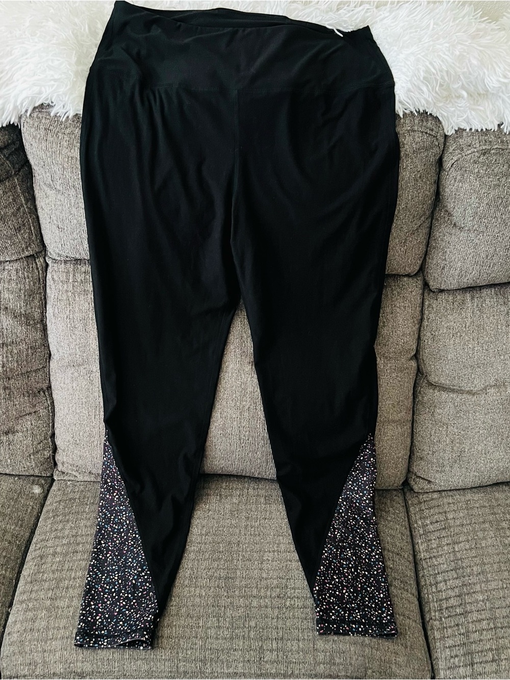 Black & Multicolored Print High-Rise Panel Leggings w Hidden Waistband Pocket XL
